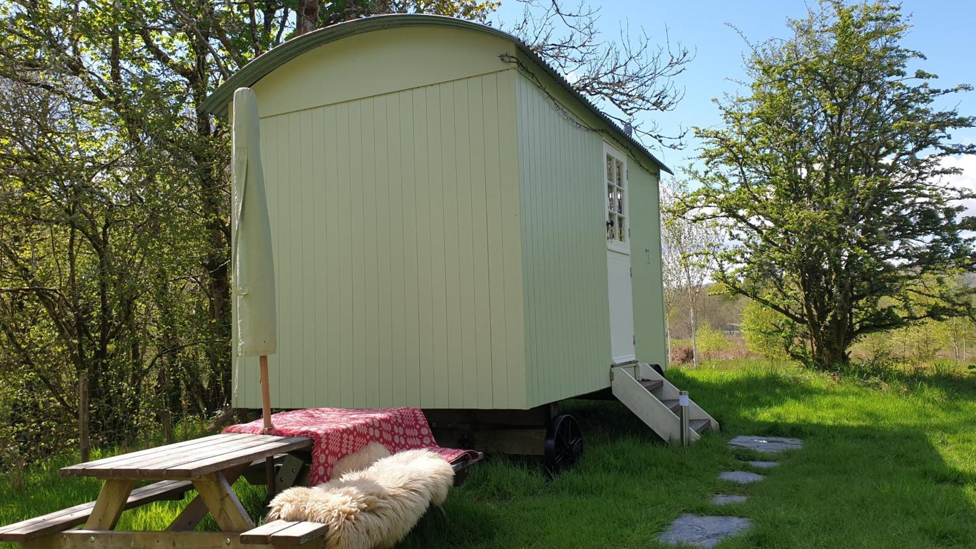 Snowdonia Shepherds' Huts كونوي المظهر الخارجي الصورة